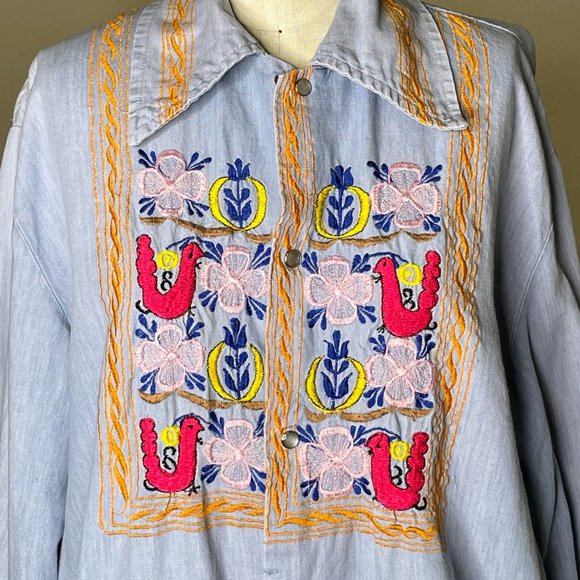 Vintage 70s La Fiesta Boho Hippie Embroidered Birds & Flowers Collared Shirt - Picture 4 of 14